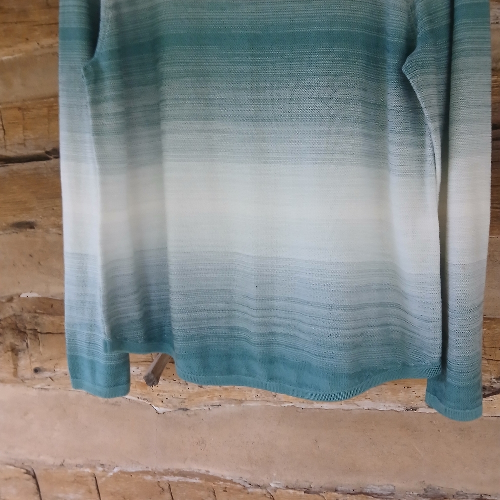 Chico's White & Green Ombre Boat Neck Sweater Medium - Picture 3 of 8